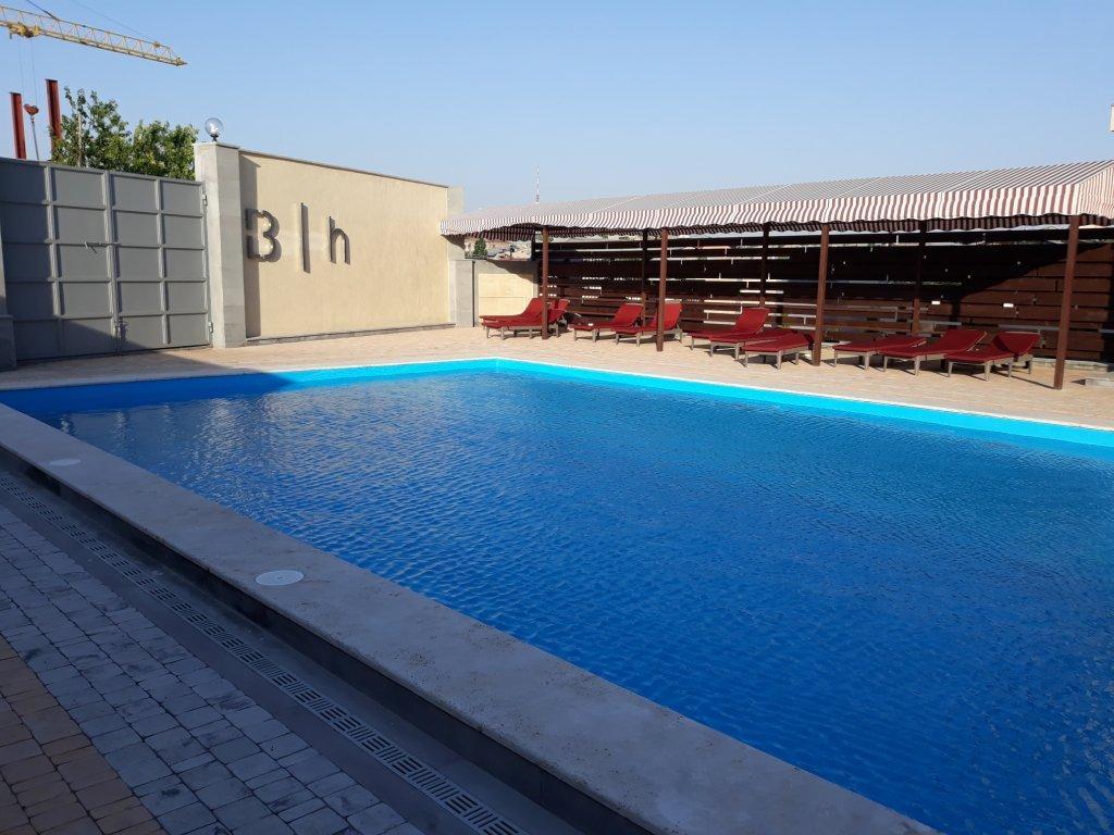 Bien Hotel Єреван Екстер'єр фото